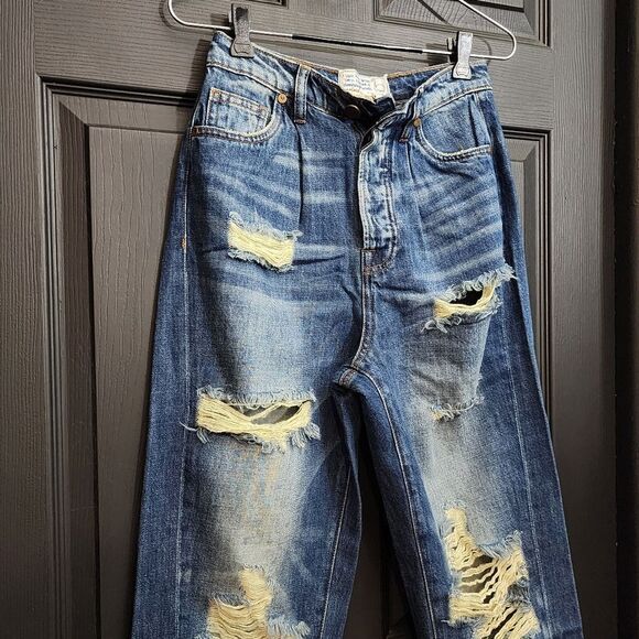 Sandrine Rose x Free People The Fred Distressed Jeans 416 - Picture 9 of 16